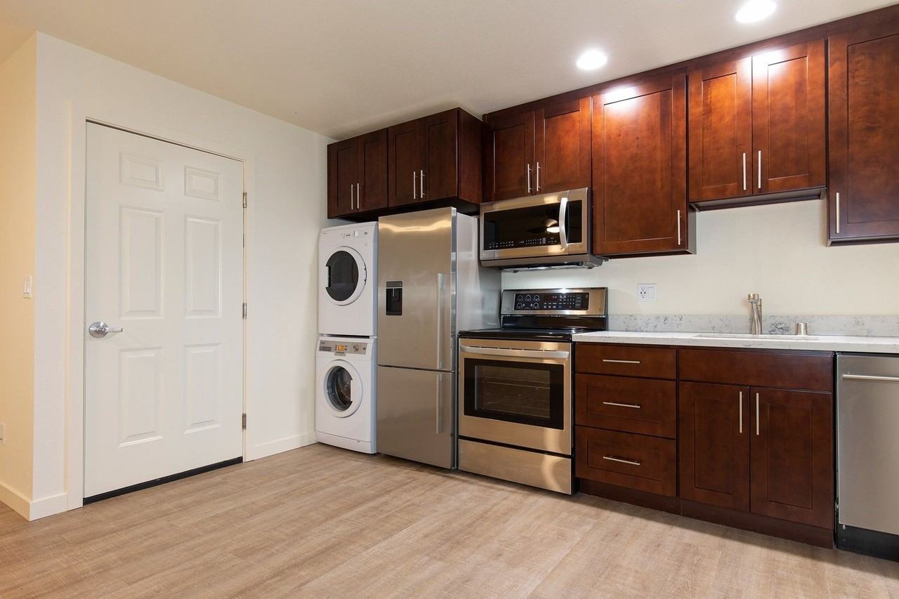 48th Street Apartments - Photo 2 of 31