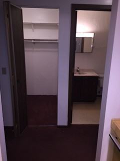 Holiday Manor - Photo 6 of 16