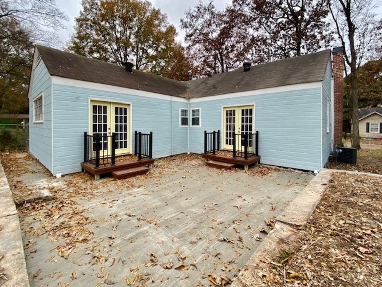 3066 Oxford Ave - Photo 2 of 23
