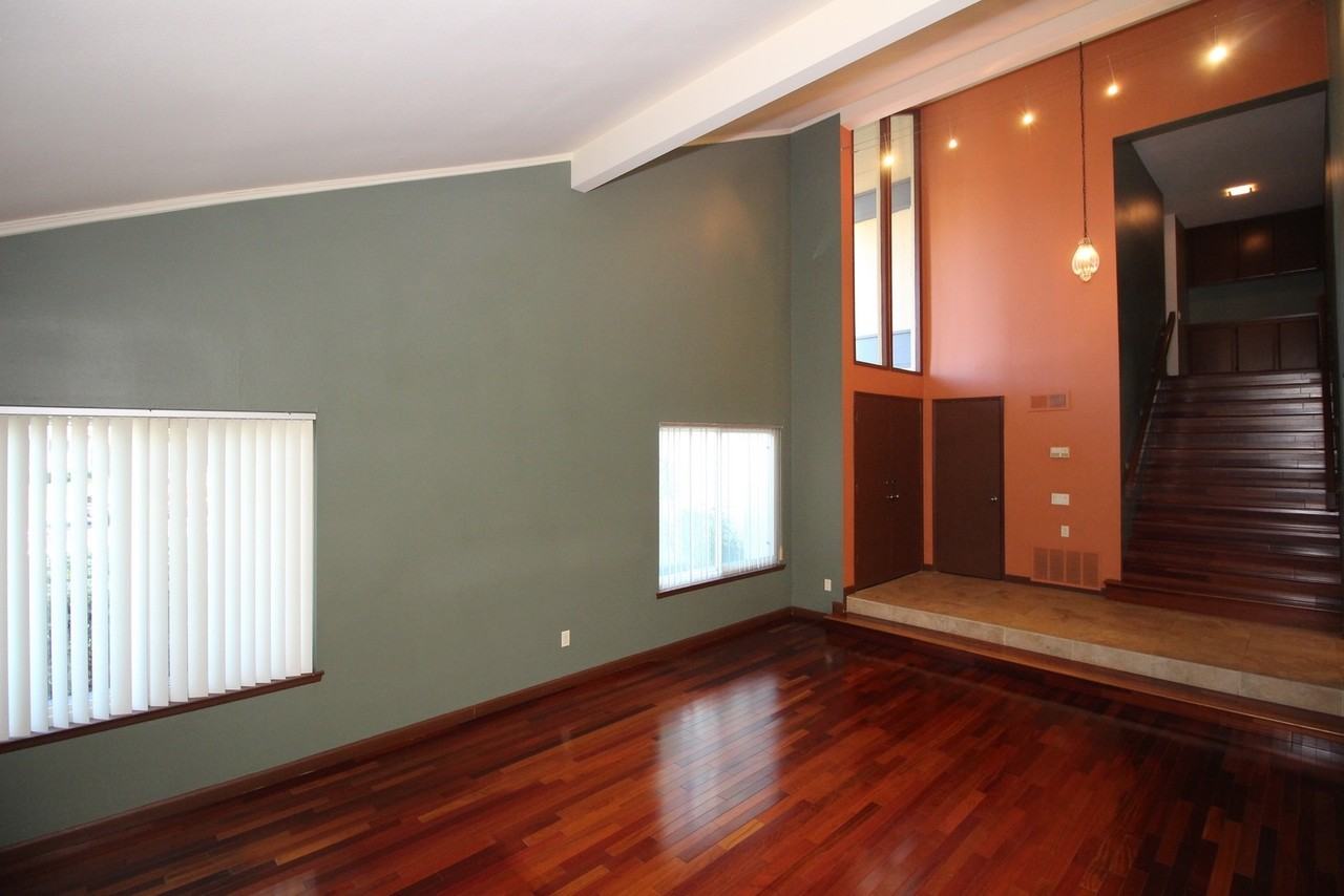 10912 Promesa Dr - Photo 3 of 16