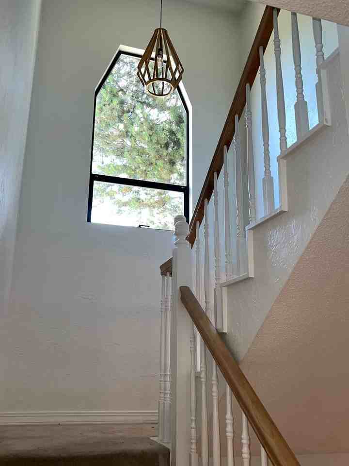 495 Chestnut St #8 - Photo 5 of 17