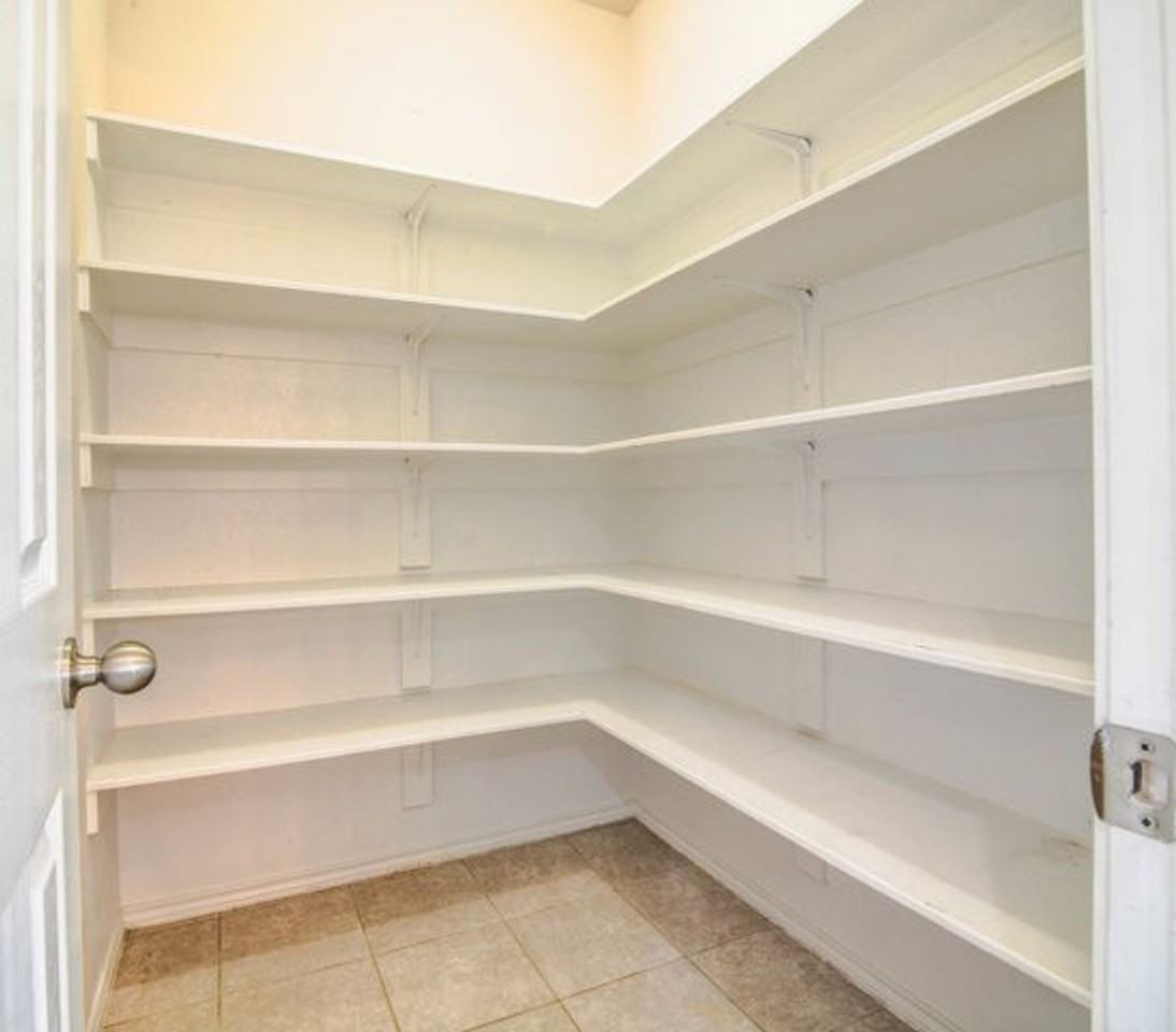 4501 Dennis Ln - Photo 2 of 43