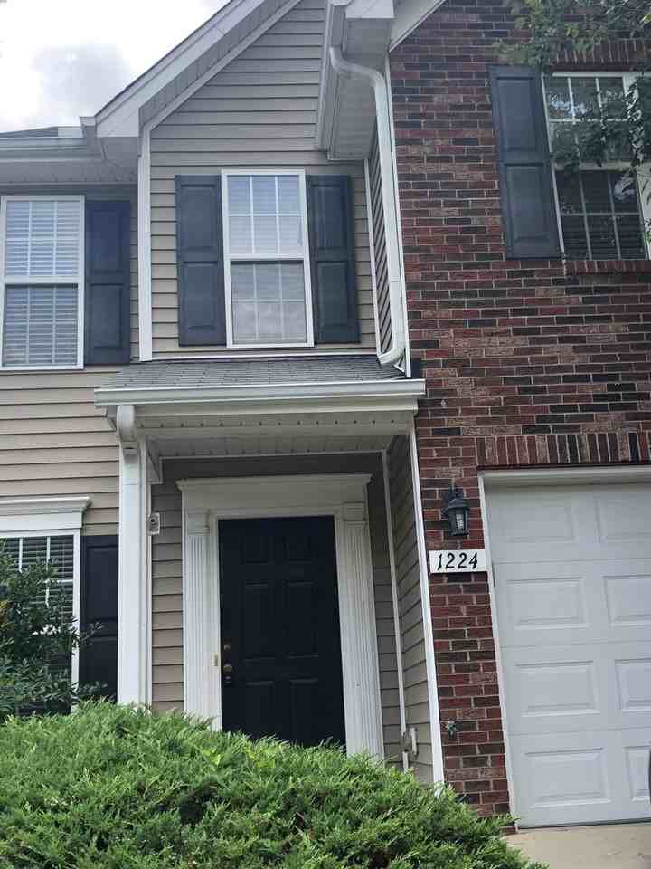 1224 Collegian Ter - Photo 2 of 35