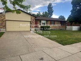 featured image of 1651 W 1290 N