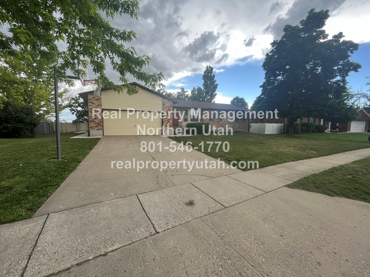 1651 W 1290 N - Photo 2 of 23