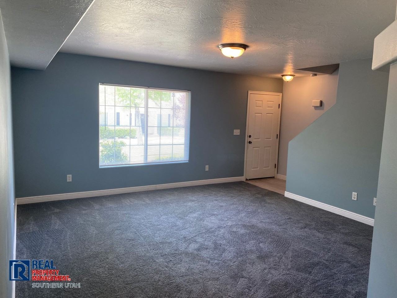 1735 W 540 N #2604 - Photo 2 of 9