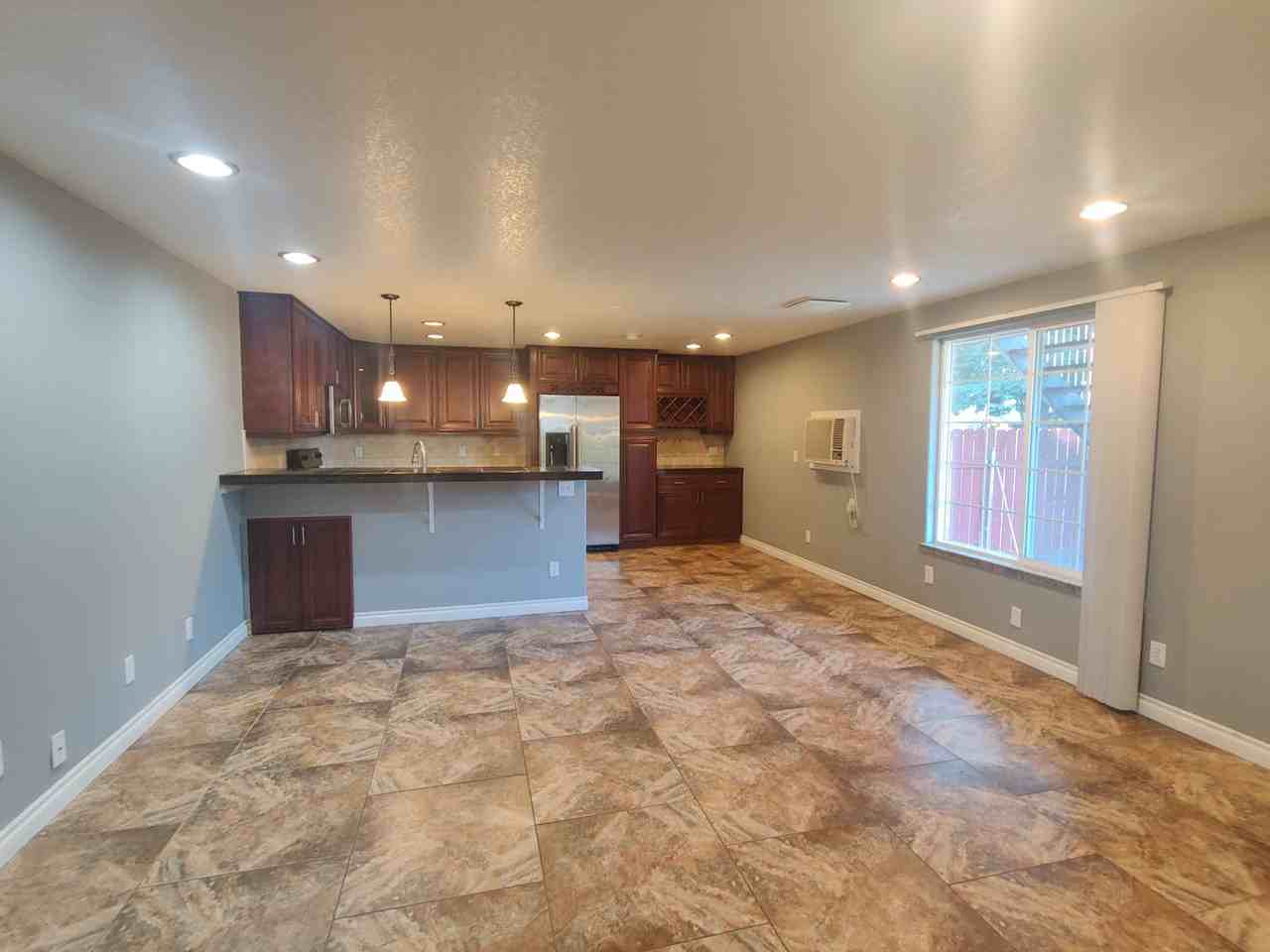 526 526 south 40th D110 - Photo 3 of 14