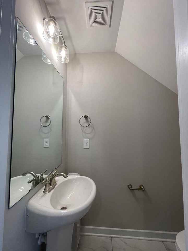 119 Cranford Dr - Photo 6 of 25