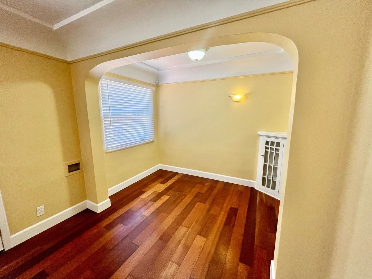 4589 Campus Ave - Photo 3 of 10