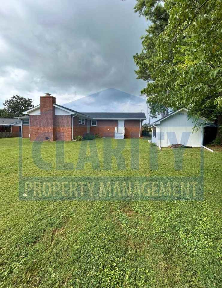 505 24th St Nw - Photo 4 of 28