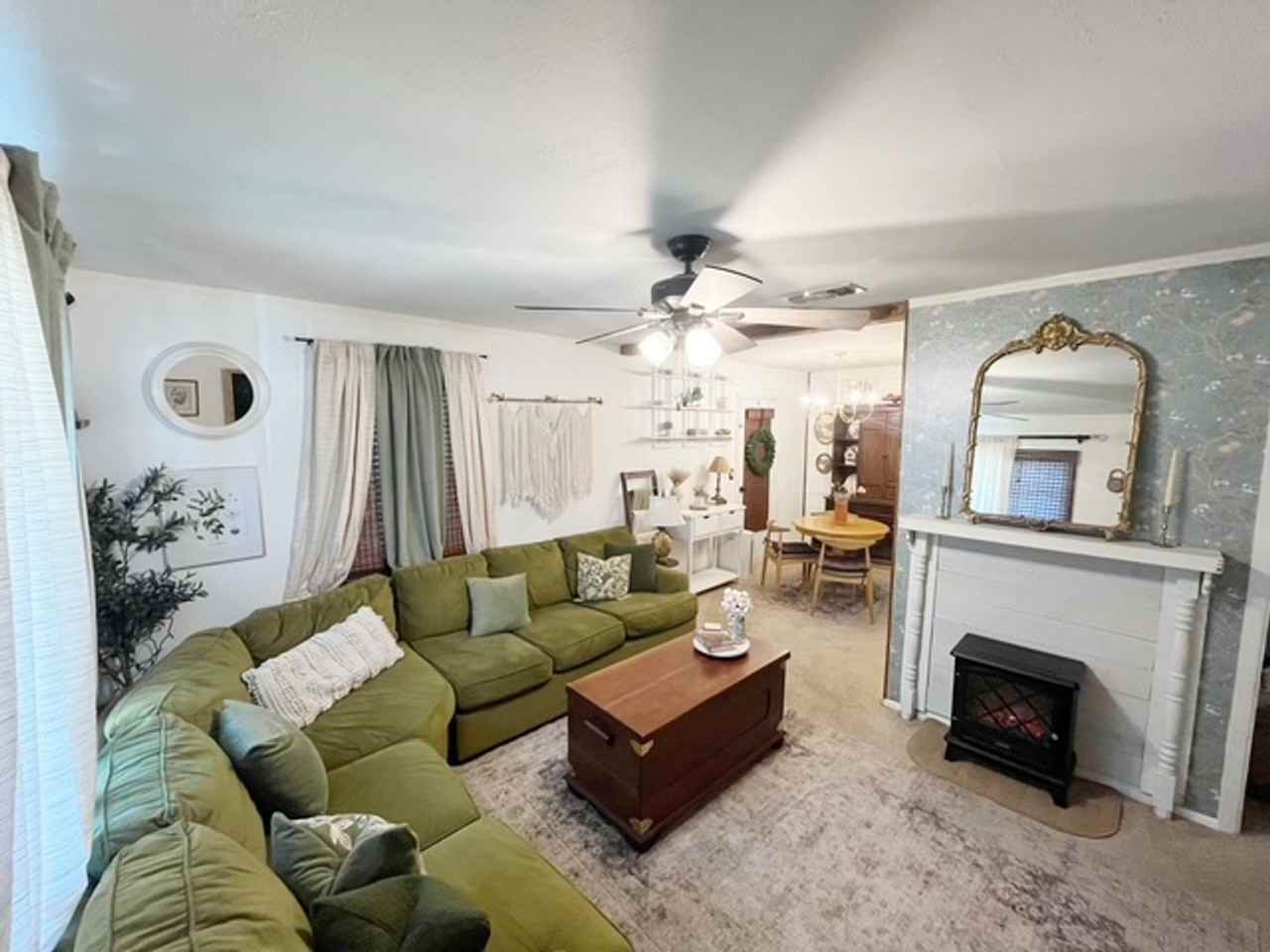 332 Chicago Ave - Photo 2 of 22