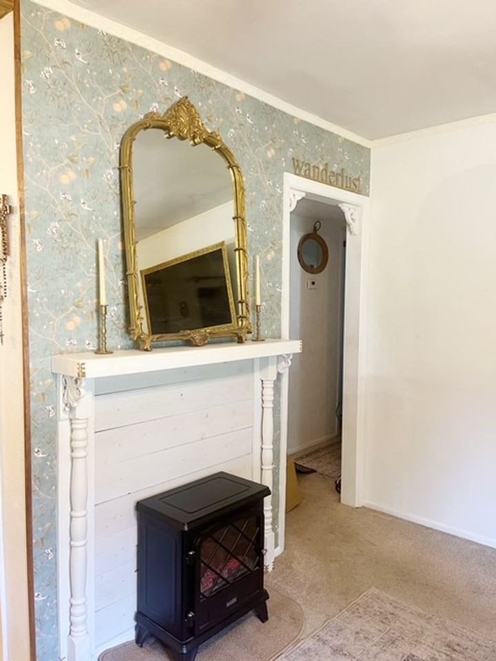 332 Chicago Ave - Photo 6 of 22
