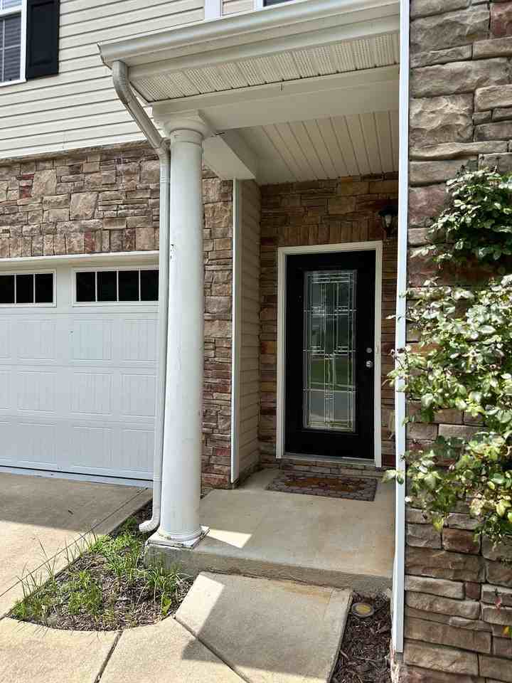 1147 Spicewood Pines Rd - Photo 2 of 29