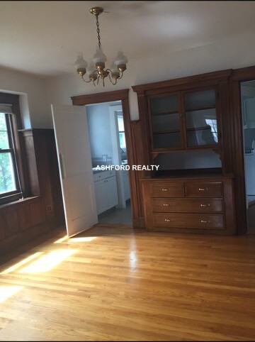 Waverley Ave #2 - Photo 5 of 16