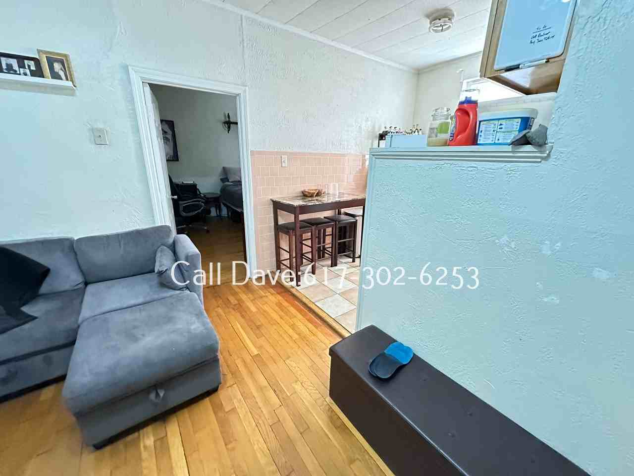 126 Warren St #14 - Photo 5 of 13