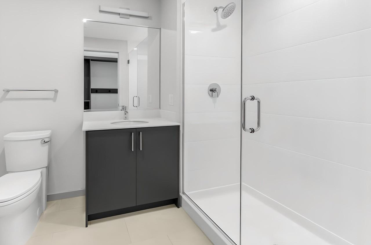 641 N Ogden Ave #610 - Photo 6 of 12