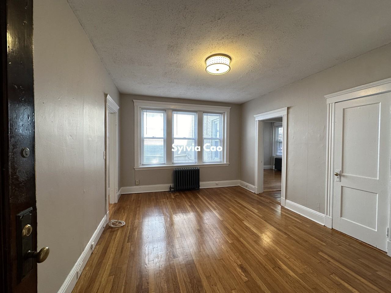 44 Quint Avenue #5 - Photo 3 of 9