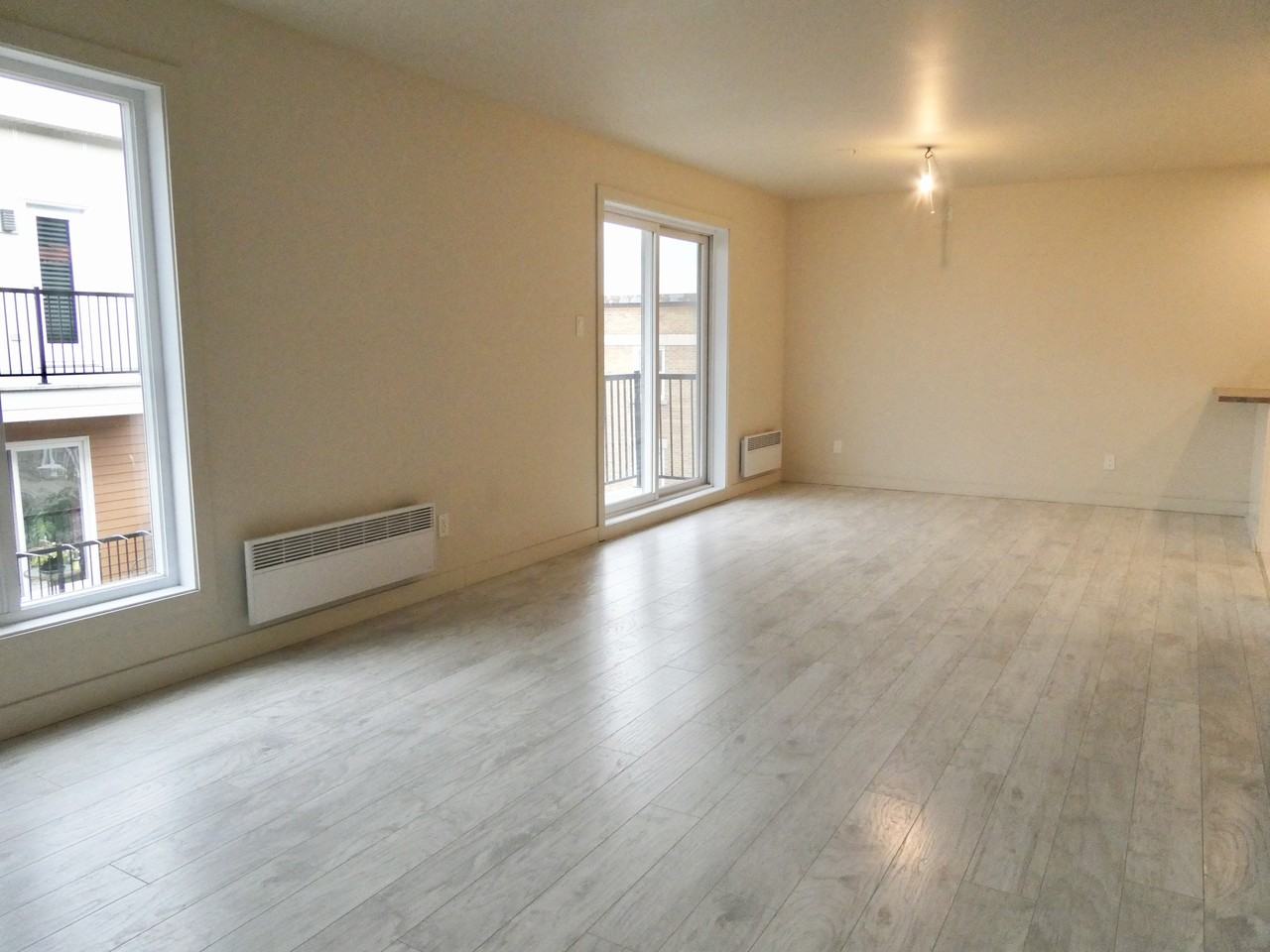 600 Franklin - Photo 3 of 18