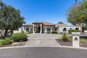 featured image of 8303 N 61st Pl