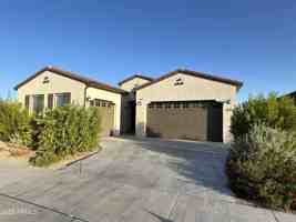 featured image of 2015 W Sleepy Ranch Rd