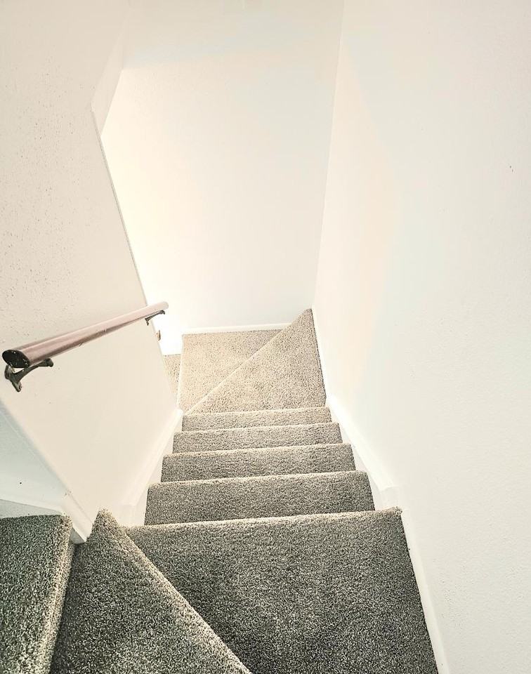 392 E 116th Ave - Photo 4 of 18