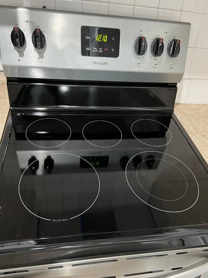 Imperial Apartments - Photo 4 of 16