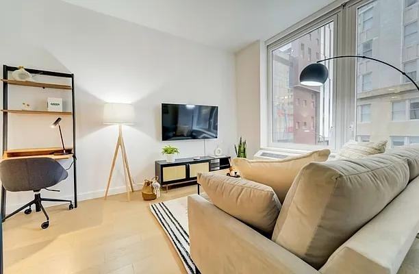 Water St #1304 - Photo 2 of 13