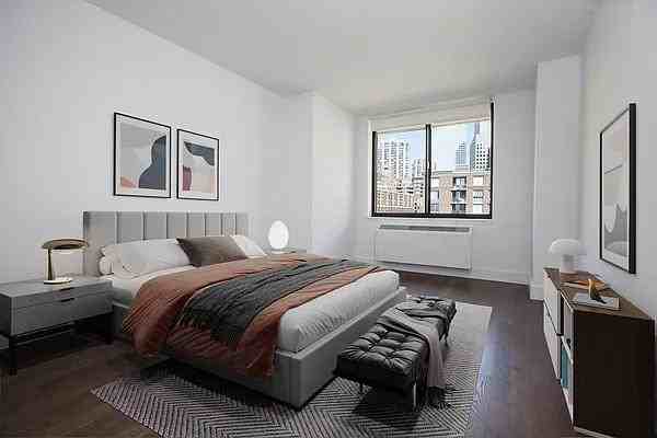 Battery Pl #930 - Photo 2 of 5