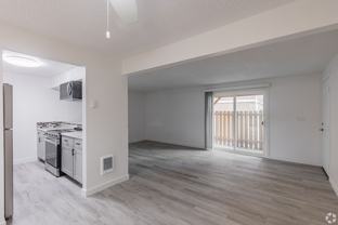 Images Garden View Apartments - Photo 1 of 1