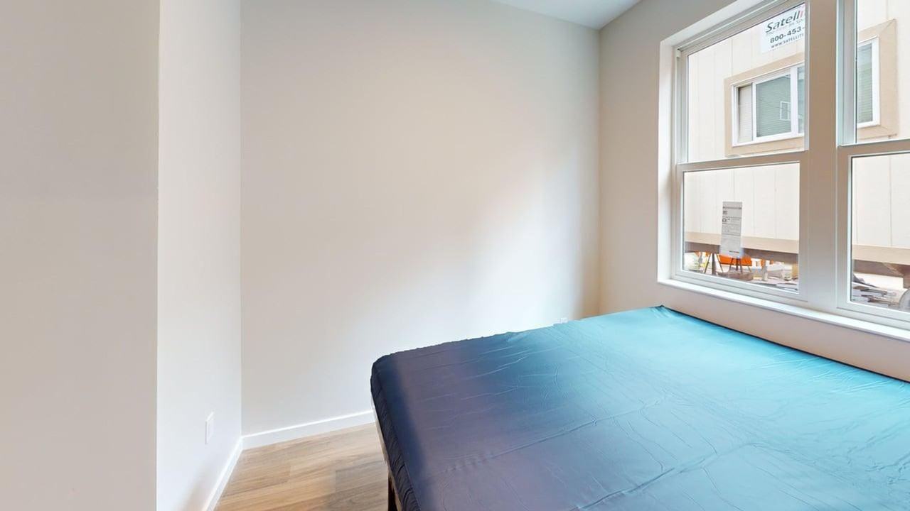 404 E Clark - Photo 5 of 22