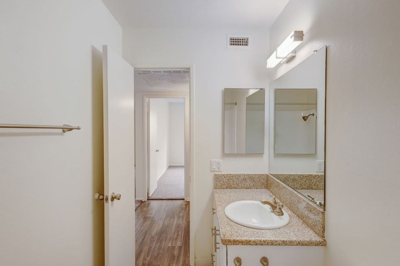 Arbor Park Apartments - Photo 5 of 50