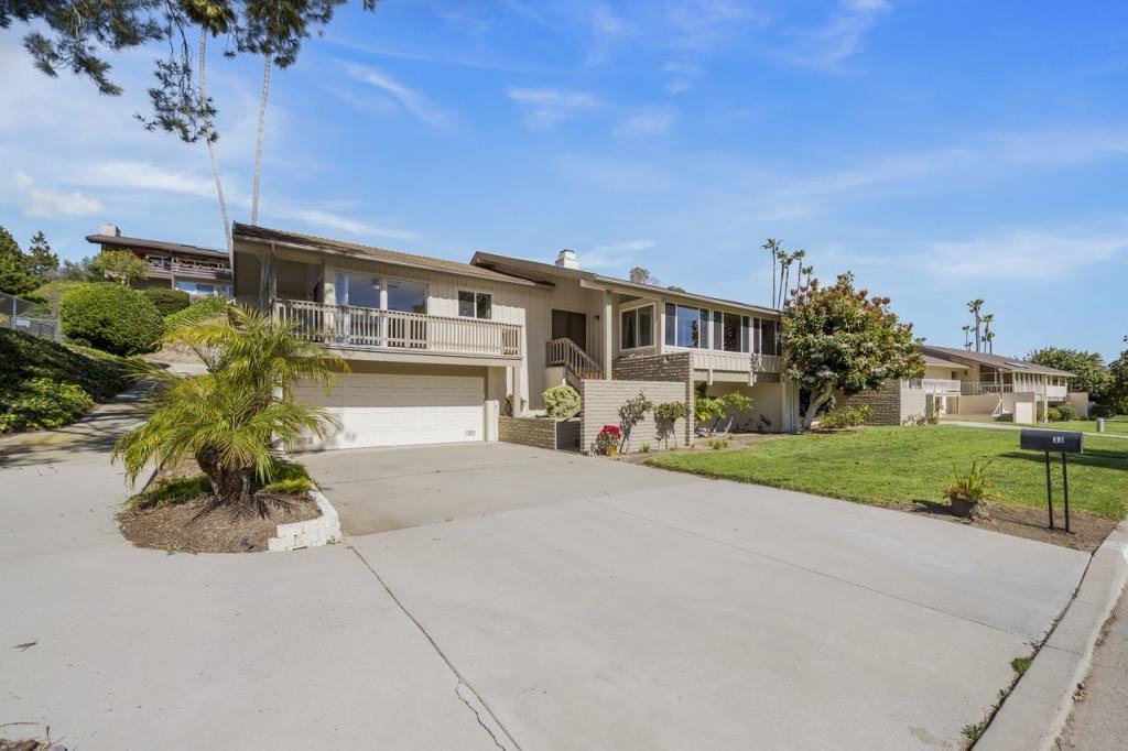 33 Via Casitas - Photo 2 of 43