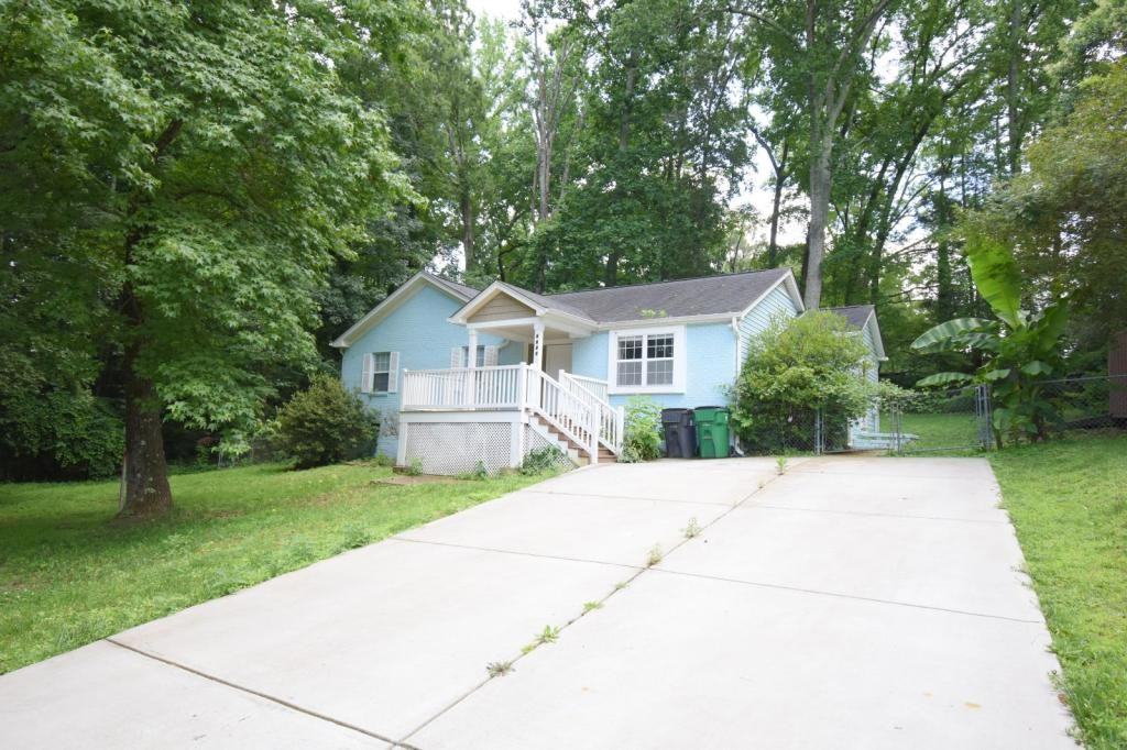 6628 Cool Water Ct - Photo 2 of 36