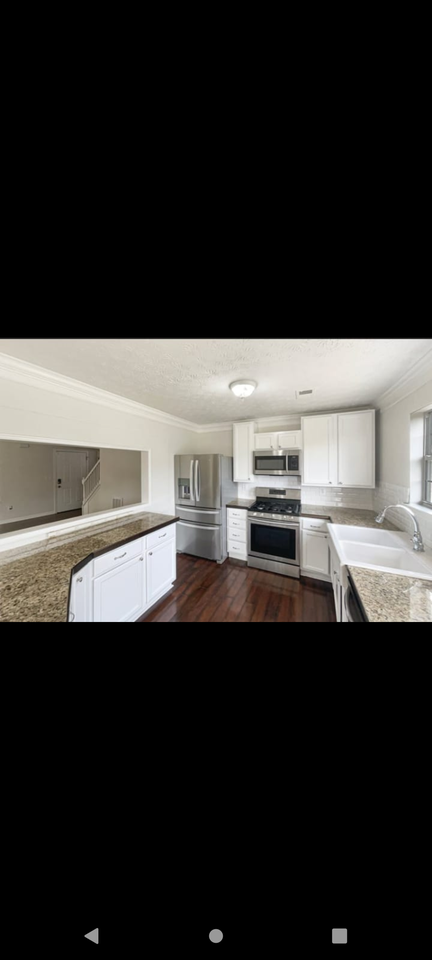 763 Overlook Crest - Photo 2 of 14