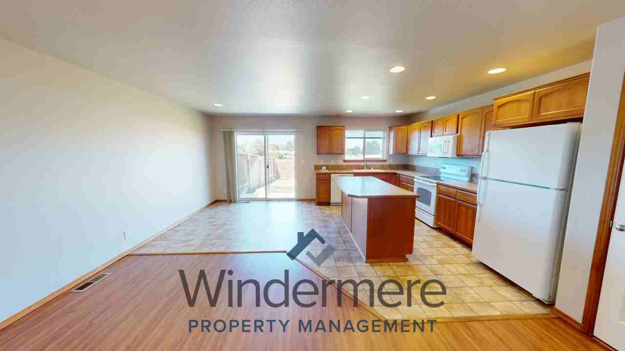 3606 W 19th Ct - Photo 5 of 24