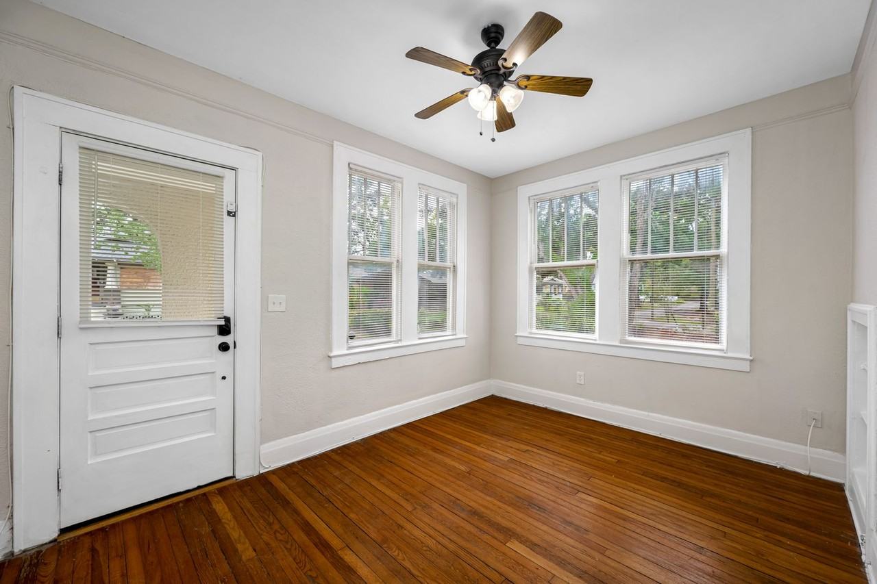 708 E Hollywood St - Photo 6 of 29