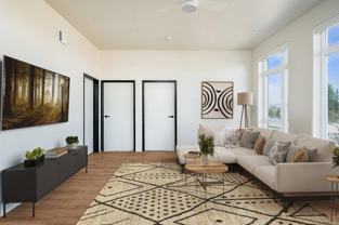 424 Center St Ne - Photo 1 of 1