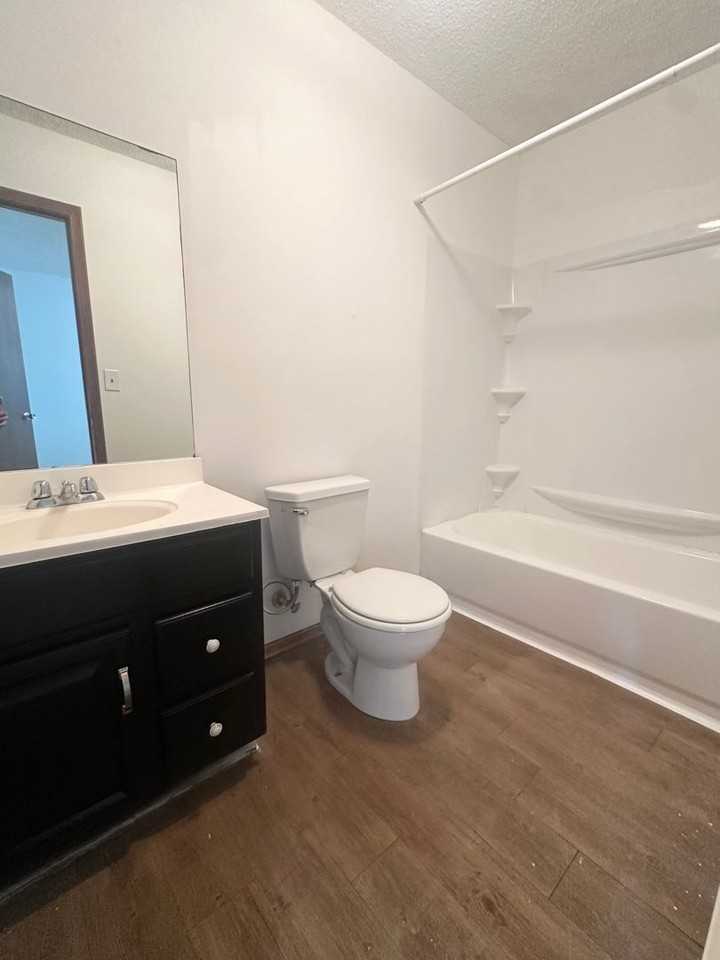 S0158-MF20-E1 - Photo 7 of 17