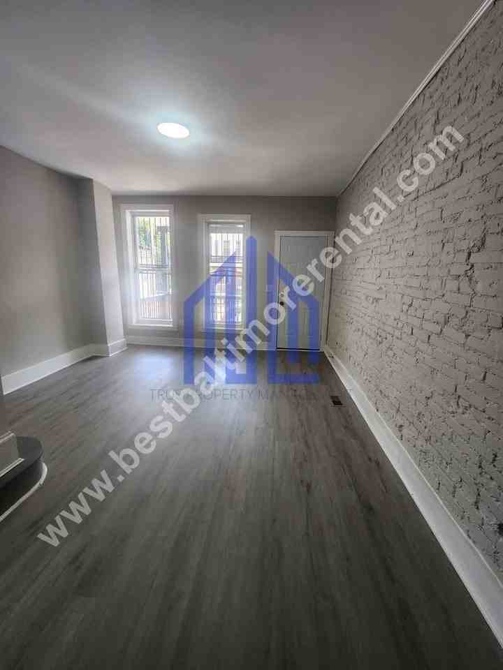 2104 Westwood Ave - Photo 2 of 10