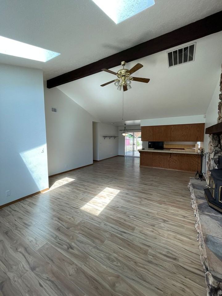 4751 Scott Way - Photo 3 of 15