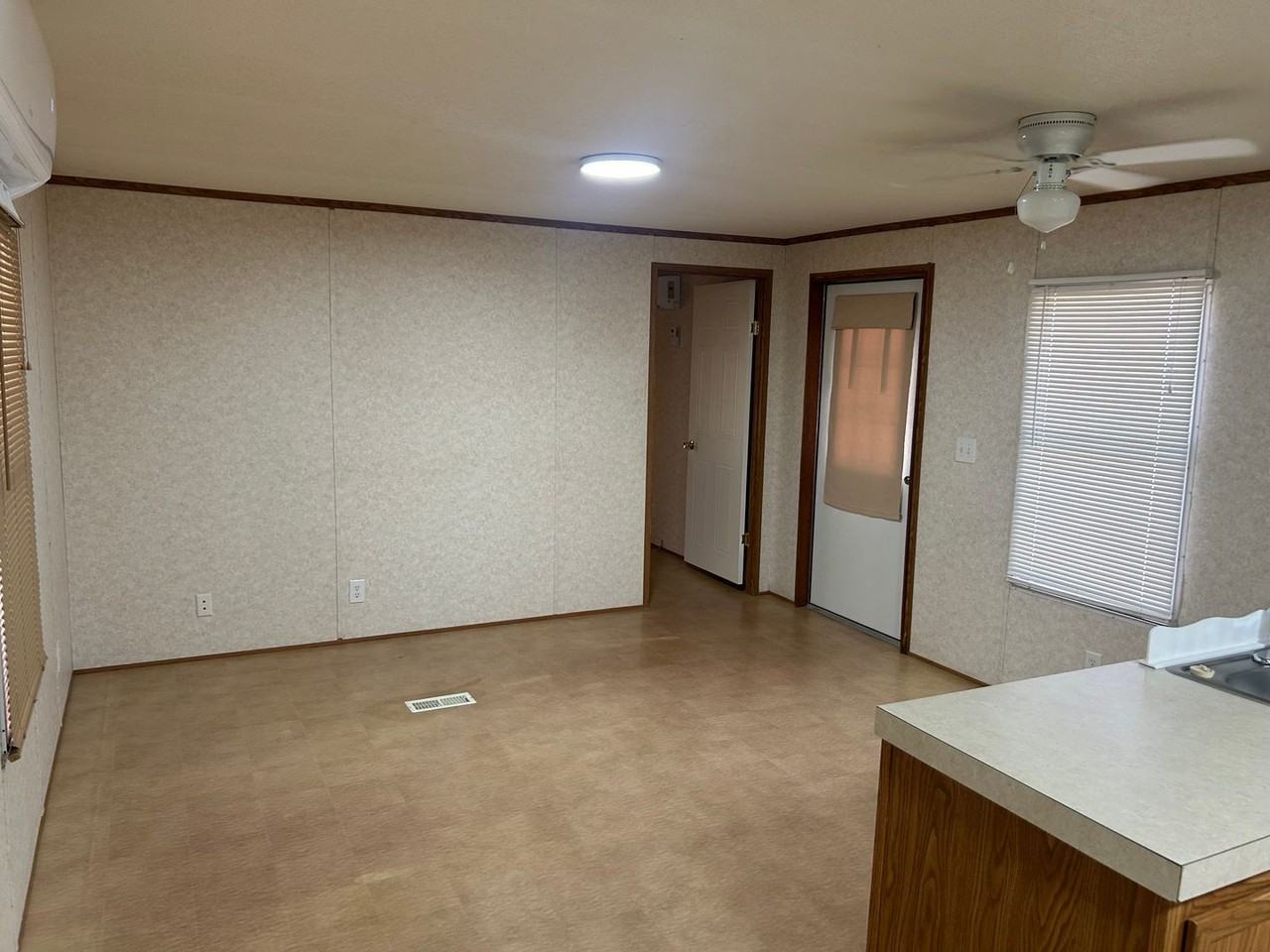 11714 S Renee Ave - Photo 4 of 14
