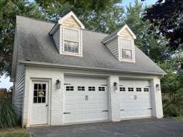 featured image of 6100 Edmont Dr #A