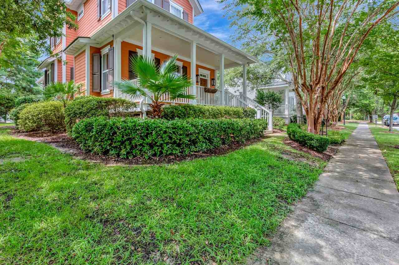 1705 Doldridge St - Photo 3 of 39