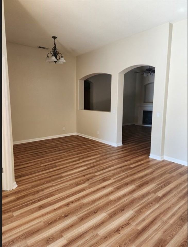 4121 Panorama Ave - Photo 7 of 40