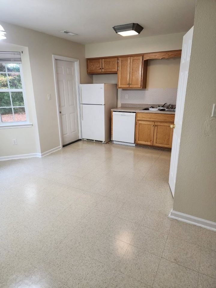 116 Ida Acres - Photo 5 of 20