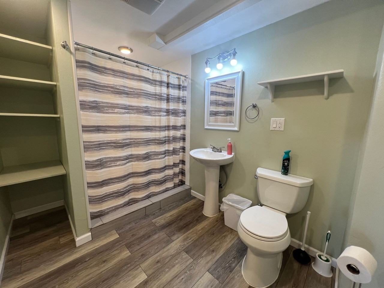 303 Lafayette Avenue North #B - Photo 5 of 15