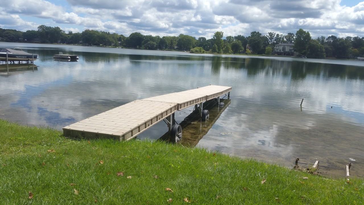 2763 Parklawn Dr - Photo 3 of 21
