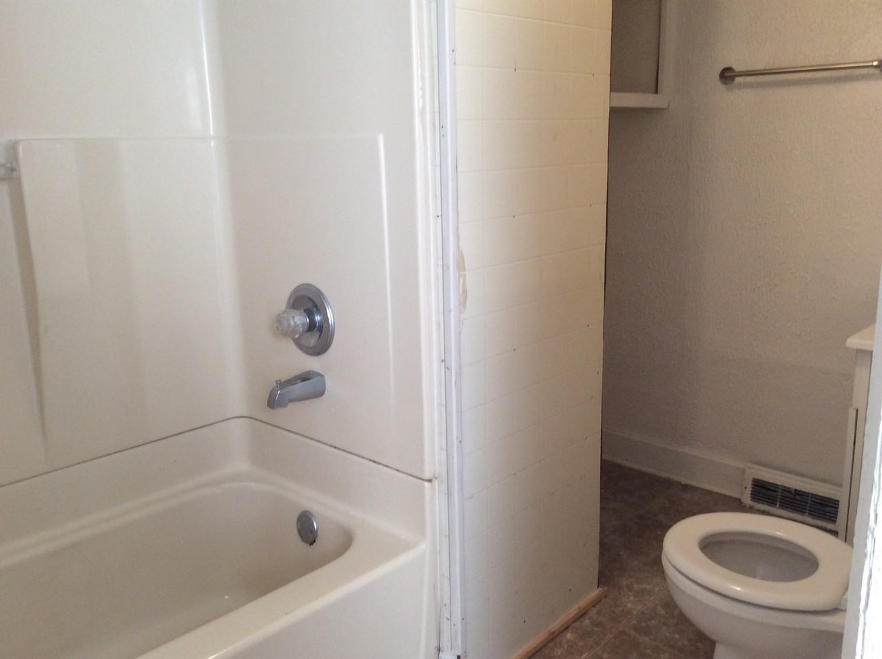 357 French Ave - Photo 6 of 8