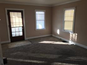 323 Hillview Dr - Photo 1 of 1