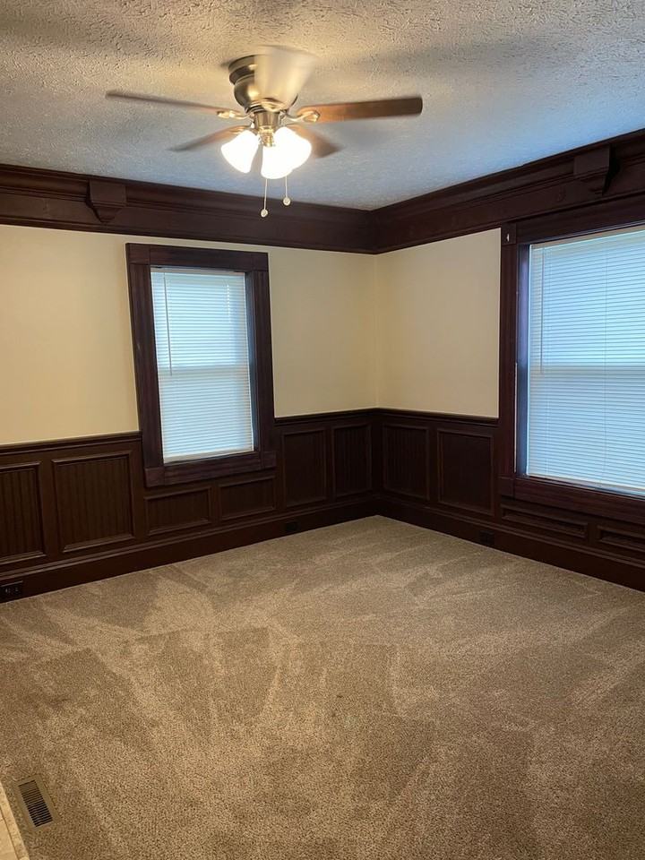 185 Market St - Photo 2 of 15